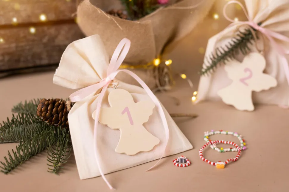 Adventskalender - Smykke-projekter