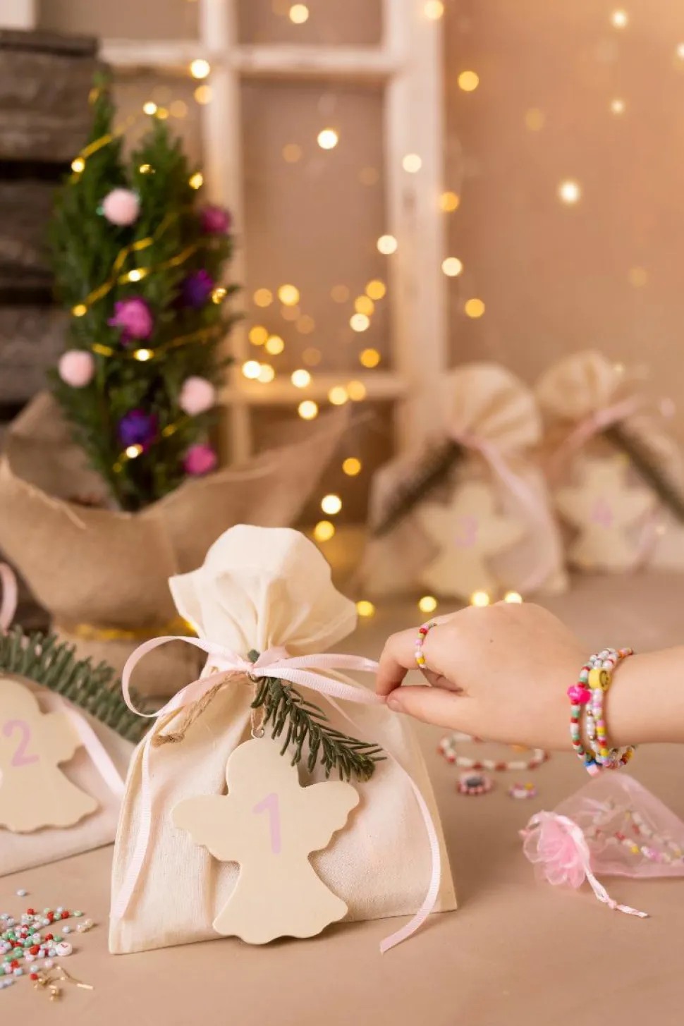 Adventskalender - Smykke-projekter
