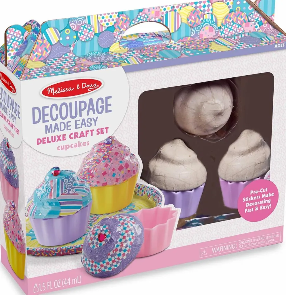 Lav decoupage cupcakes