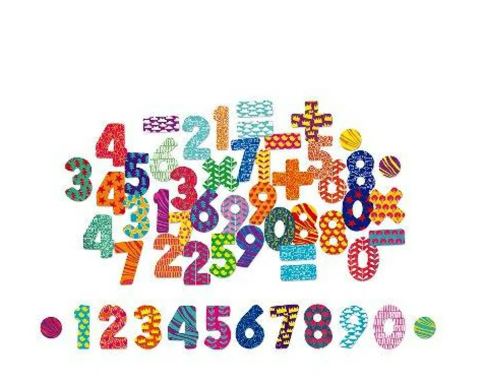 Magneter i træ - Tal og matematiksymboler