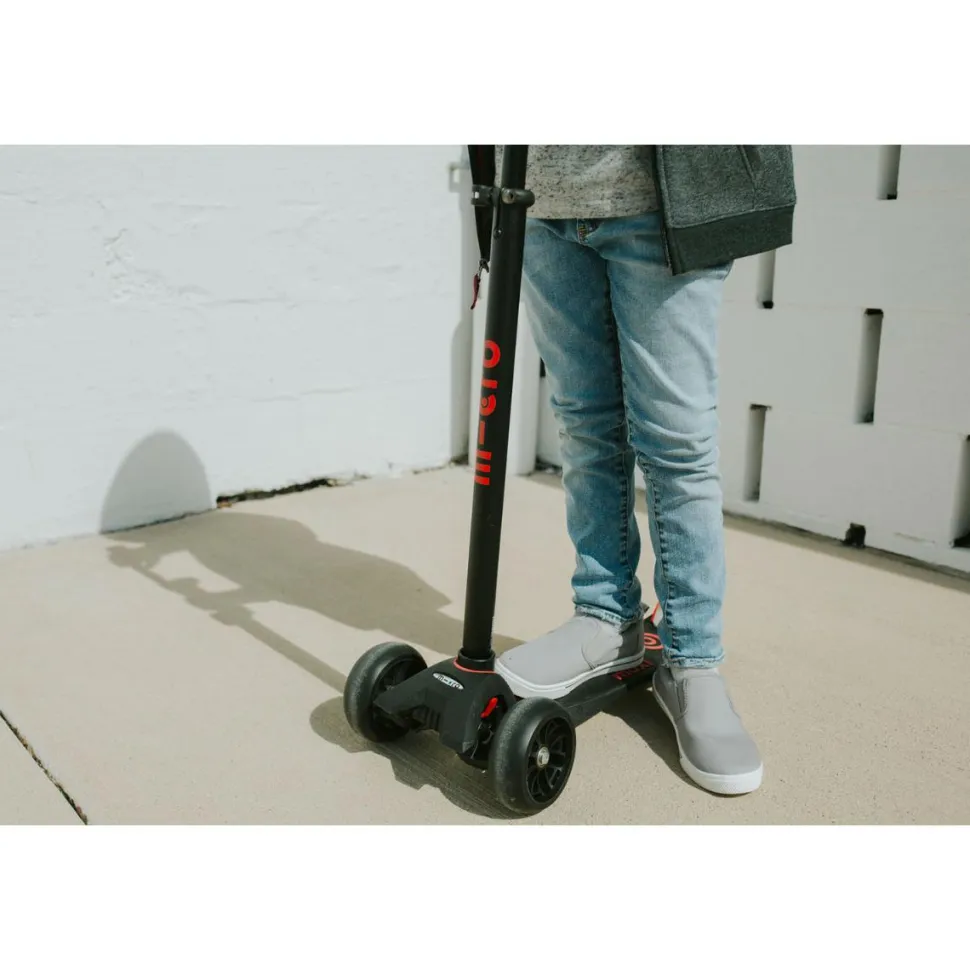 Micro - Maxi Deluxe Pro, Sort/Rød