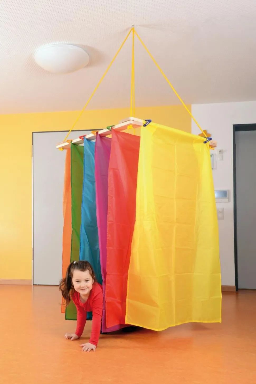 Tørklæde i polyester (100 x 145 cm.), 6 stk.